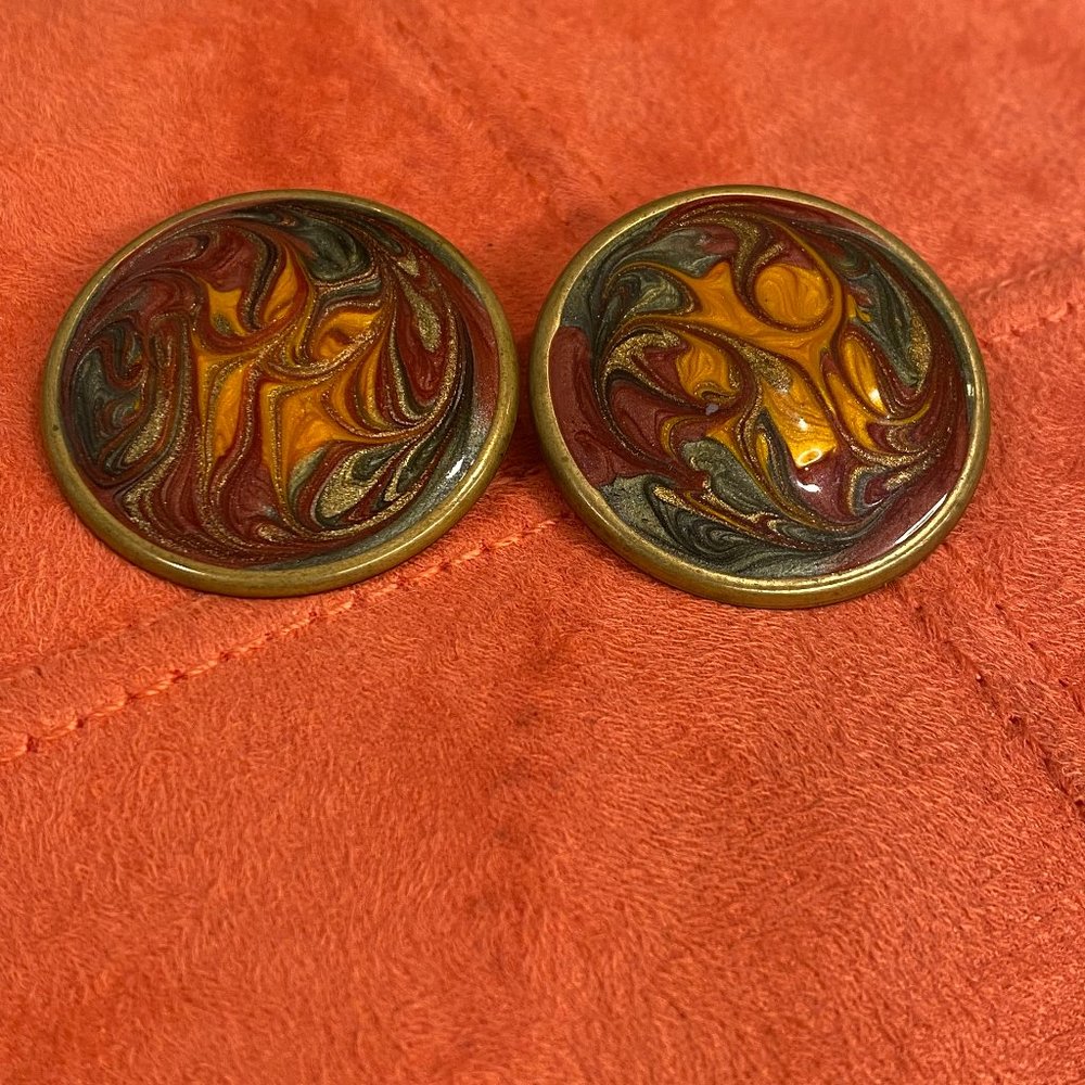VINTAGE POST EARRINGS